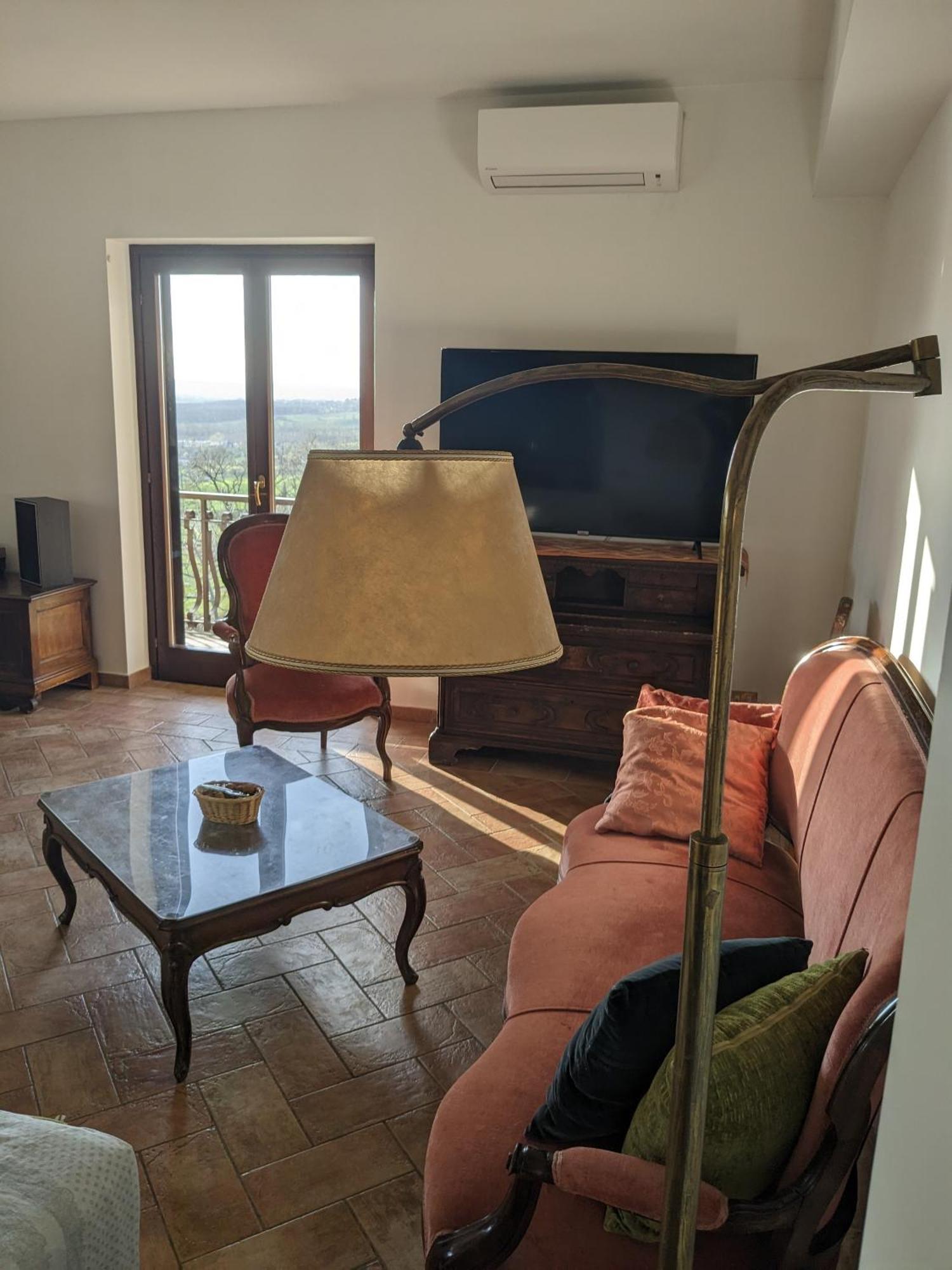 Villa Pacchini Poggio Mirteto Phòng bức ảnh